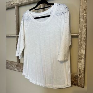 Maurices White Eyelet Raglan Long Sleeve Top